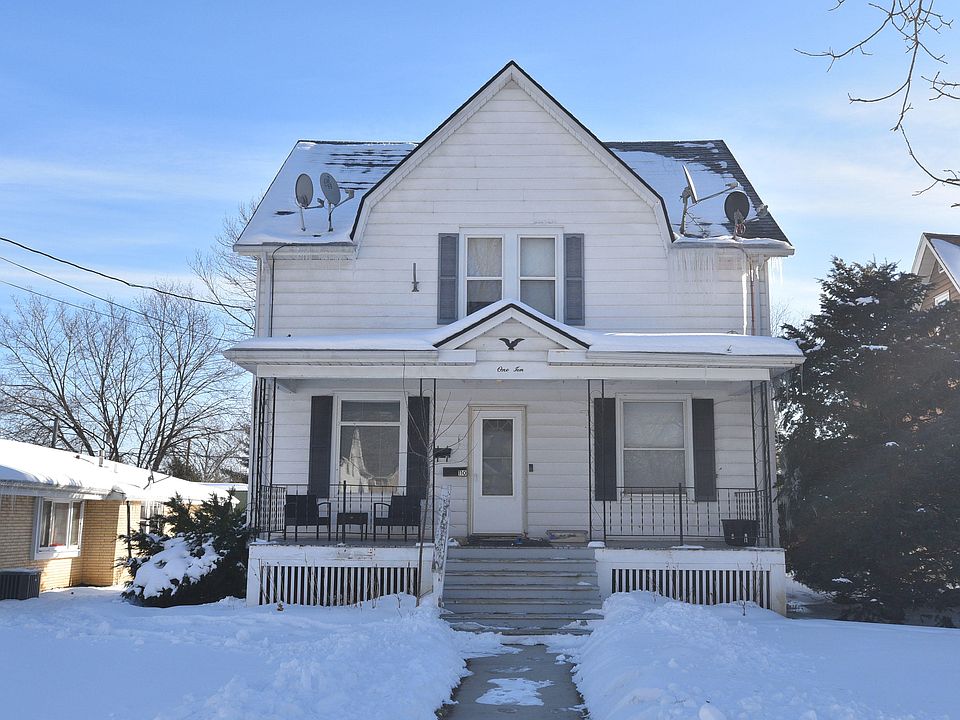 1st image of 110 Grand Ave #110A