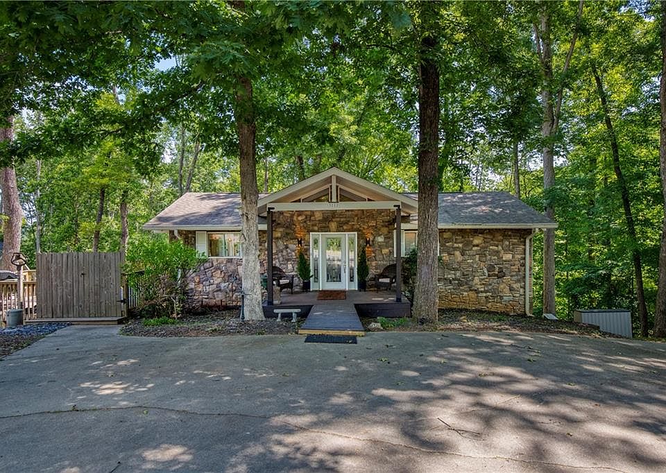 1st image of 3112 Lake Ranch Dr