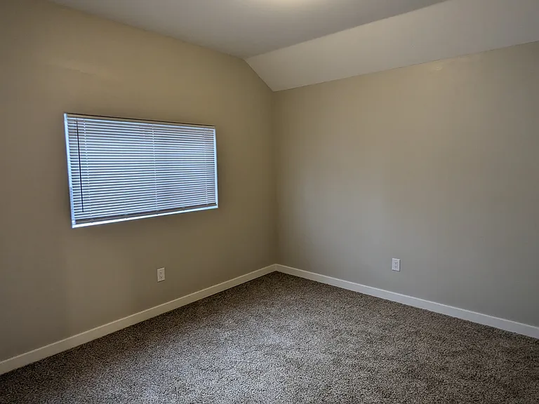 3973 Hayesville Dr NE — Photo 9