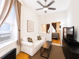 112 Suffolk St, New York, NY