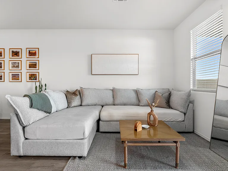 5648 W Tumacacori Trl — Photo 3