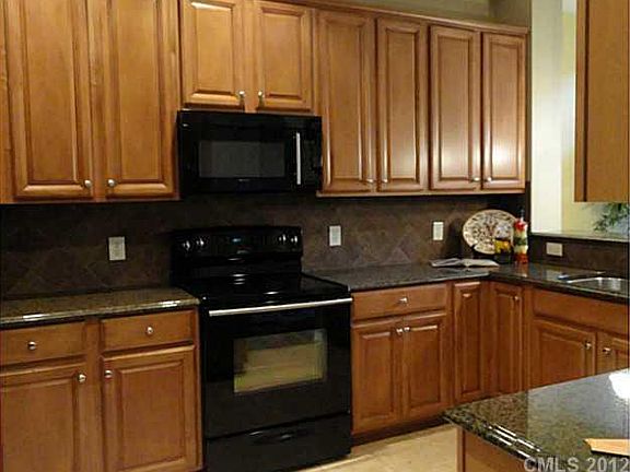 4th image of 1194 Crown Vista Dr #132