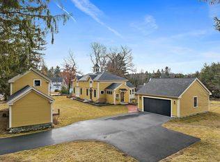 562 Water St, Hanover, MA 02339
