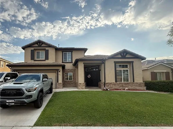 761 Shiraz Dr, Hemet, CA 92545