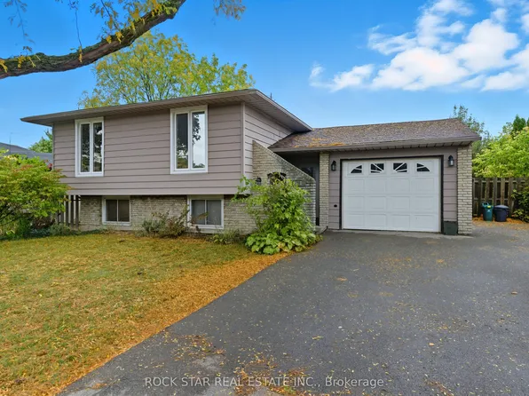 111 Britten Close #Basement, Hamilton, ON L9C 4K1