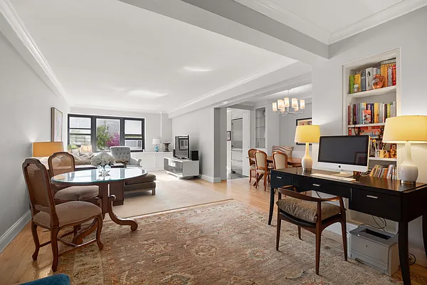 Sold by William Raveis Real Estate | media 10