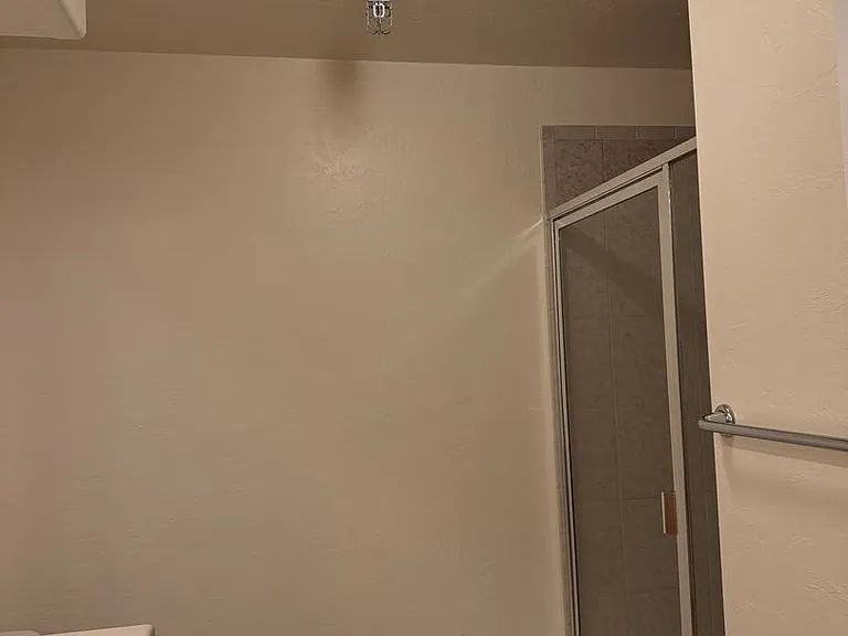 52 Commons Cir — Photo 6