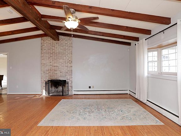 2nd image of 3457 Little Hunting Creek Dr