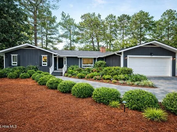 5 W Quail Lake Road, Pinehurst, NC 28374