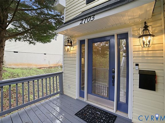 3rd image of 2703 Hillcrest Rd