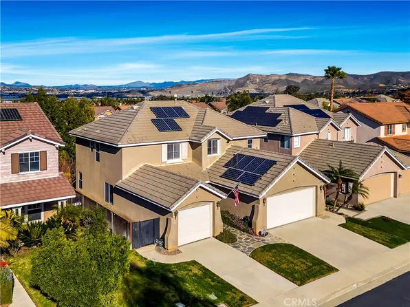 821 Pheasant St, Corona, CA 92881