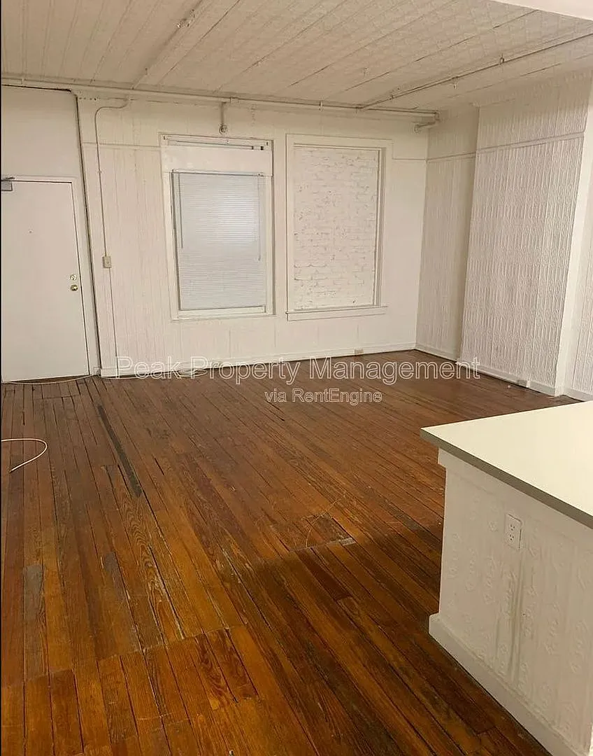 1 bed, 1.0 bath, 1275 sqft, $1,175 — Photo 1