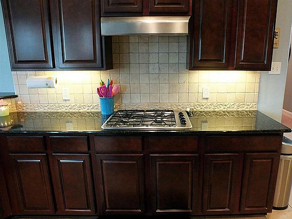 4th image of 1732 N Meridian Greens Dr