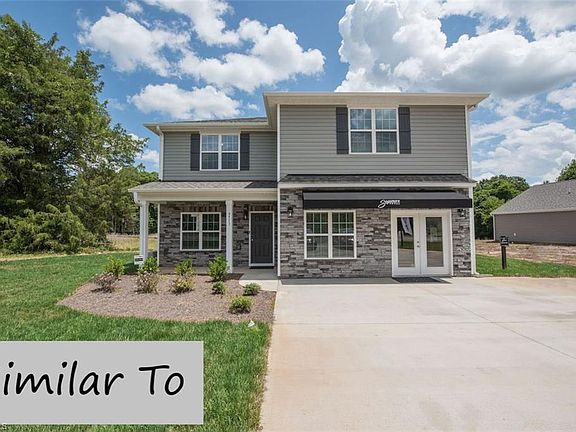 3rd image of 808 Sage Hill Dr