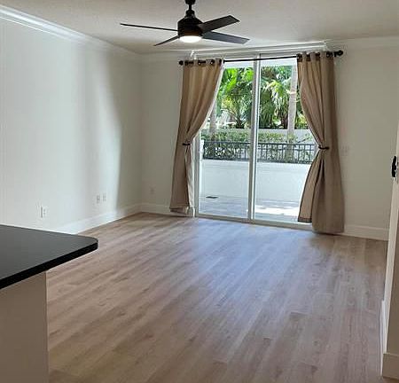 4th image of 600 S Dixie Hwy APT 540