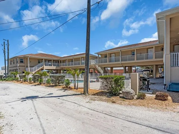 2405 N Beach Rd #4, Englewood, FL 34223