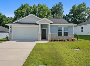 30 Aurora Cir, Fayetteville, TN 37334