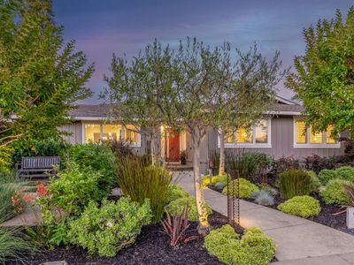 1901 Golden Way, Mountain View, CA, 94040