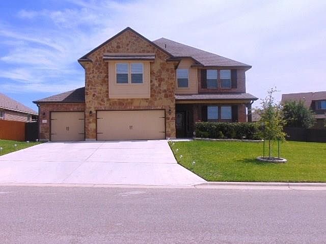 1st image of 851 Olive Ln