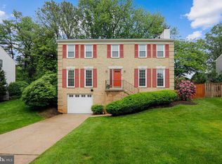 17057 Briardale Rd, Derwood, MD 20855