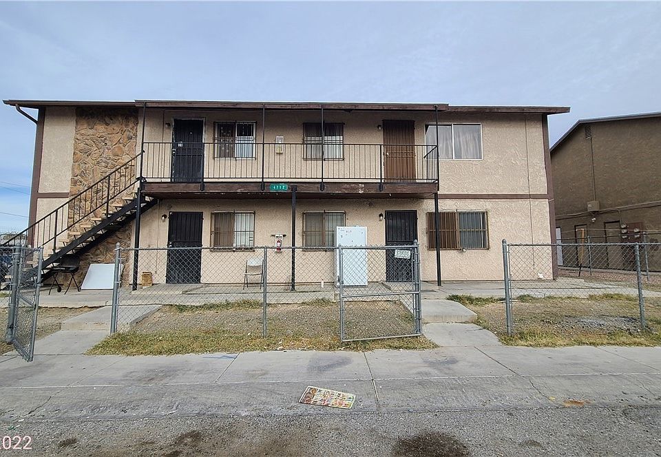 1st image of 4712 Corsaire Ave APT 2