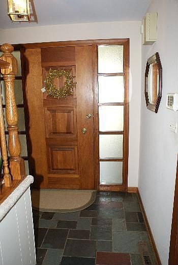 1st image of 305 E Lincoln Ave