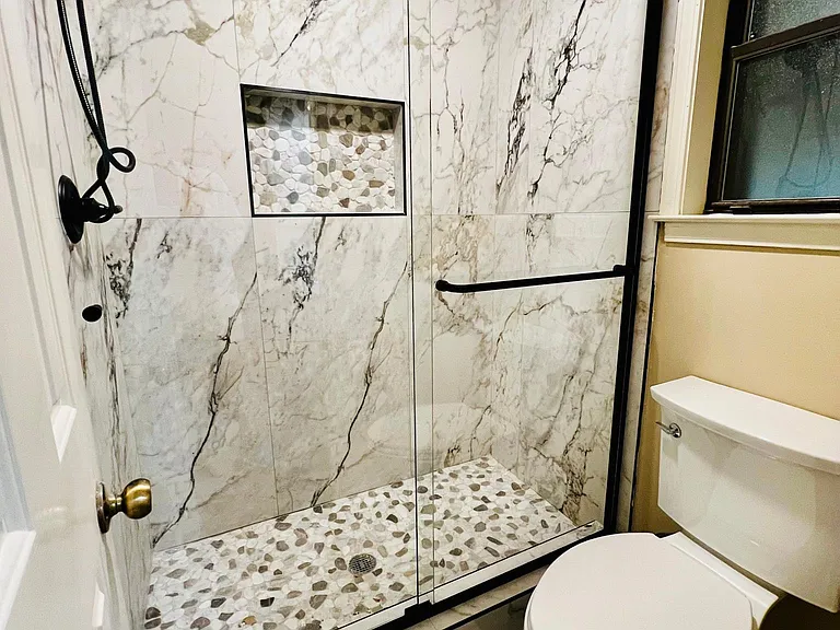 3168 Creekwood Ln — Photo 13