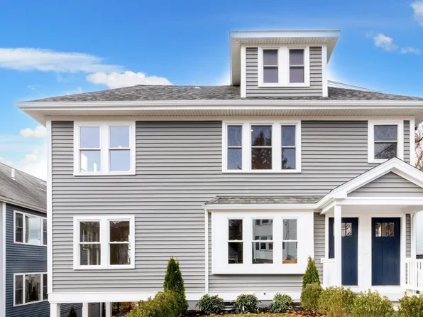 67 Bradford Rd #2, Watertown, MA 02472