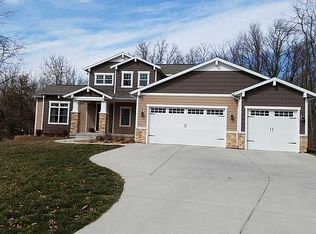 5437 Chizmar Rd, Auburn, IL 62615