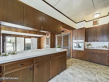 903 Myrtle Pl — Photo 7