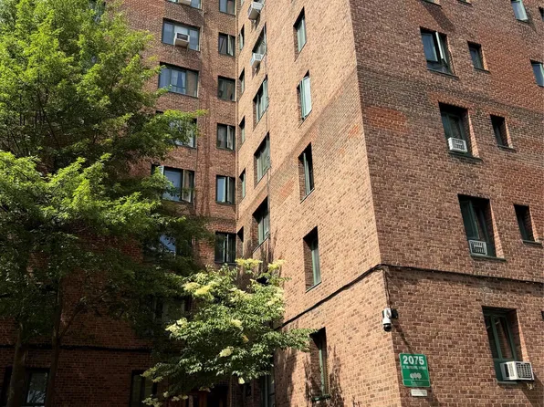 2075 Saint Raymond Avenue #4E, Bronx, NY 10462