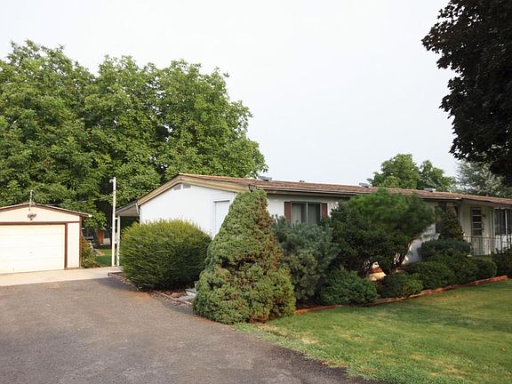 3rd image of 460 N Joseph Ave