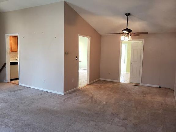 living room/ dining room