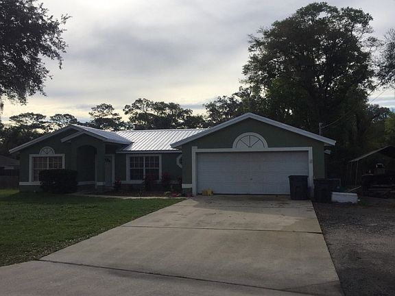 2nd image of 415 Norris Ln