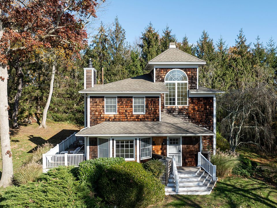 1st image of 16 Glynn Dr