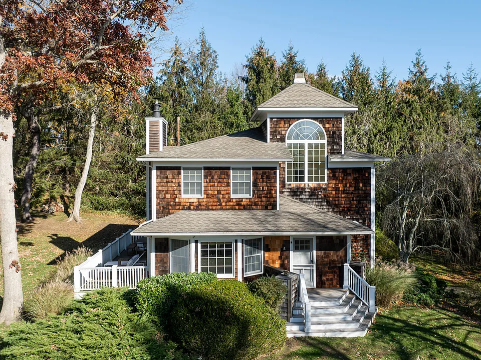 16 Glynn Dr