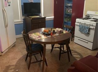 529 Douglas Ave, Providence, RI 02908