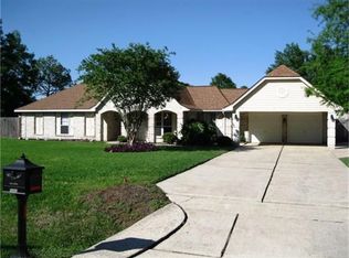 1201 Greenbriar Dr, Friendswood, TX 77546
