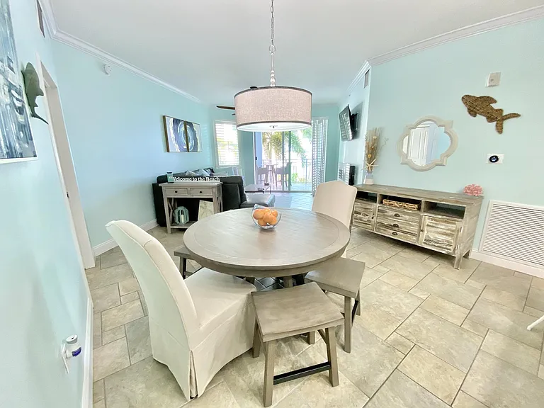 215 NW Flagler Ave #202 — Photo 10