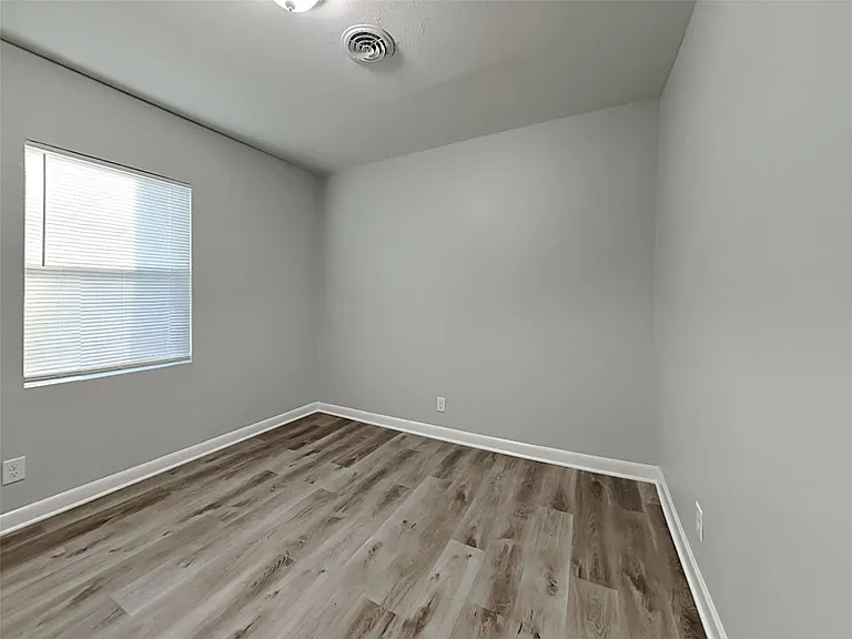 5825 Aton Ave — Photo 13