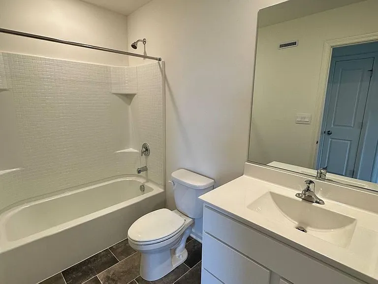 870 Briar Glen Ct — Photo 12