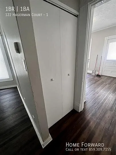 122 Hagerman Ct #1 — Photo 6