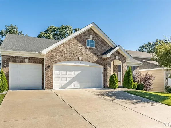 117 Keystone Ridge Dr, O'Fallon, MO 63366