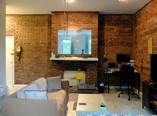 5400 Howe St APT 4, Pittsburgh, PA 15232