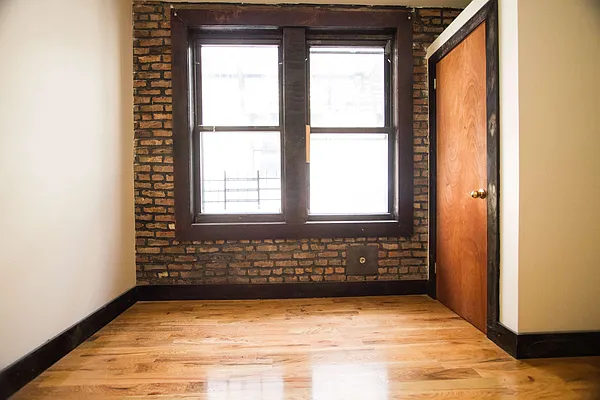 Rented by Nooklyn NYC LLC | media 35