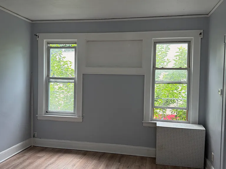 734 S 20th St #2L — Photo 2