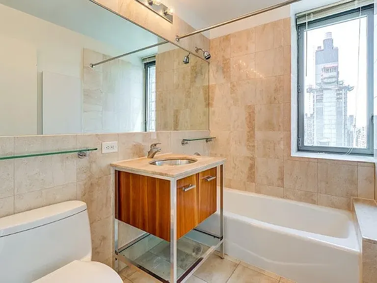 800 6th Ave #7B — Photo 6
