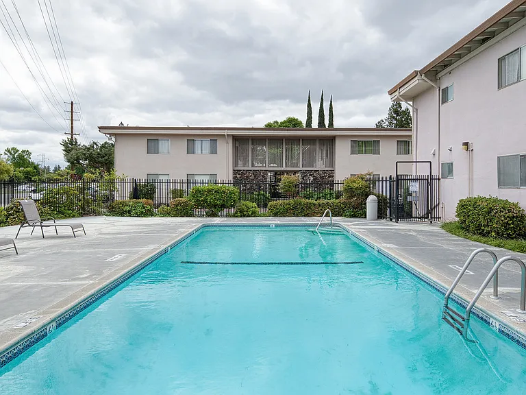 ReNew Arden — Photo 25