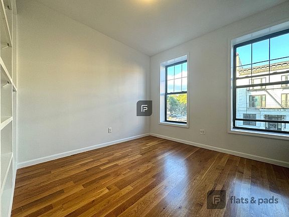 4th image of 432 Rogers Ave #2A