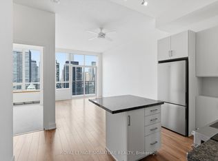 28 Linden St #PENTHOUSE 7, Toronto, ON M4Y0A4